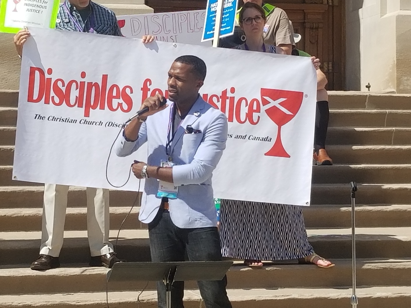 Perez-At-Rally4FamilyJustice
